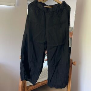 Meo Meli linen pants. Worn a few times. Great condition! Perfect for summer!